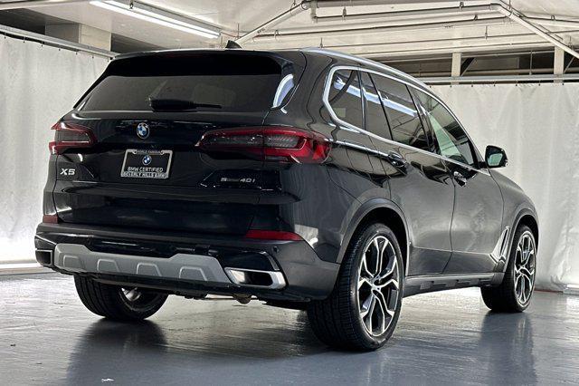 Photo of 2023 Black Sapphire Metallic BMW X5