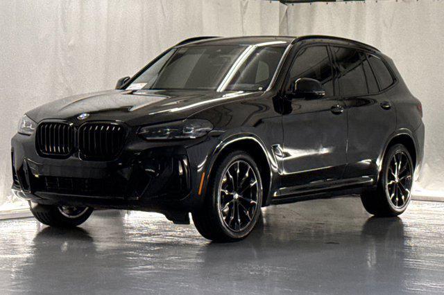 Photo of 2024 Black Sapphire Metallic BMW X3