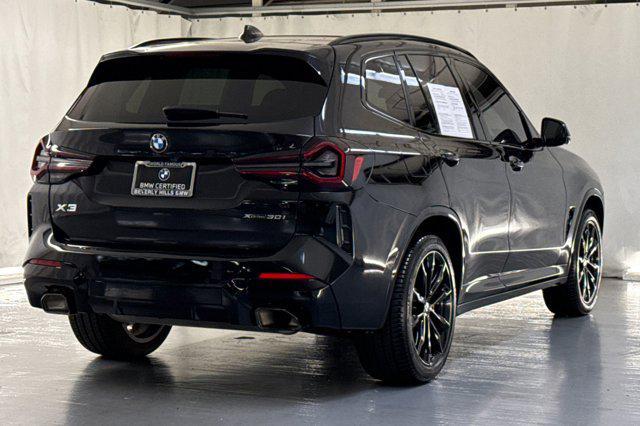 Photo of 2024 Black Sapphire Metallic BMW X3