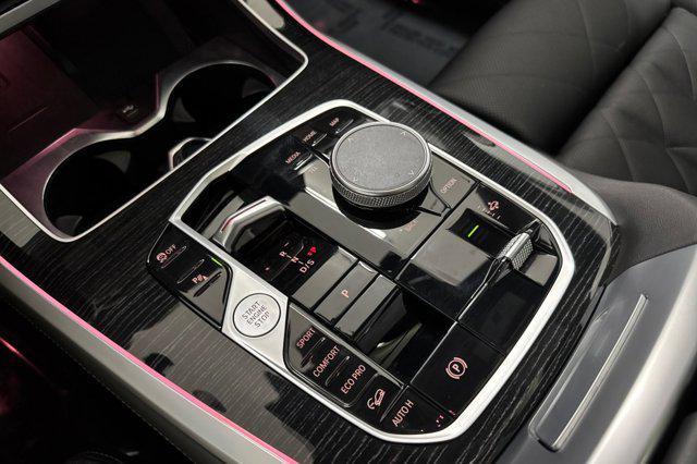 Photo of 2023 Skyscraper Grey Metallic BMW X7