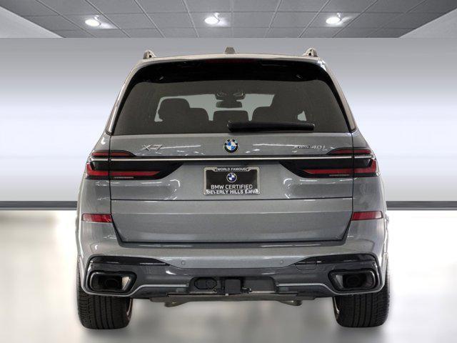 Photo of 2023 Skyscraper Grey Metallic BMW X7