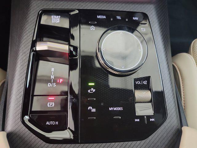 Photo of 2025 Skyscraper Gray Metallic BMW X3