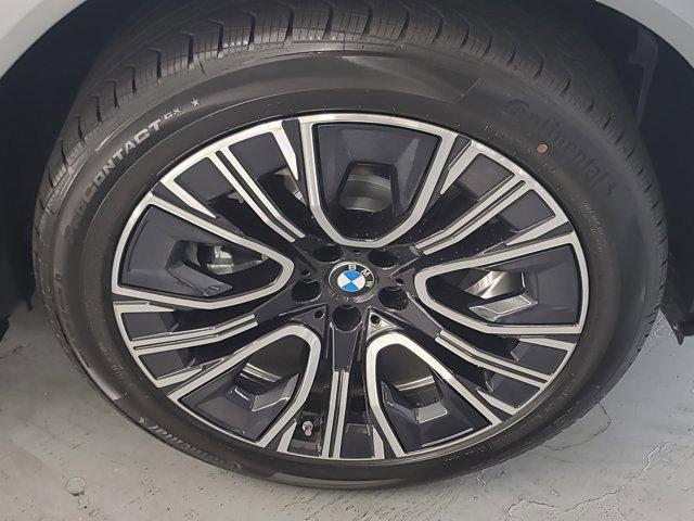 Photo of 2025 Skyscraper Gray Metallic BMW X3