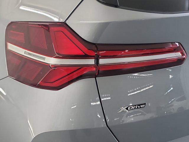 Photo of 2025 Skyscraper Gray Metallic BMW X3