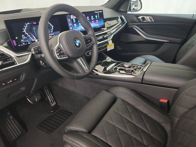 Photo of 2026 Black Sapphire Metallic BMW X7
