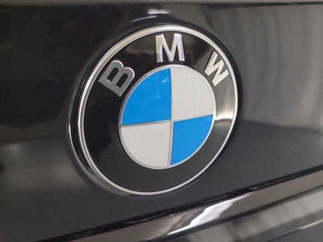Photo of 2026 Black Sapphire Metallic BMW X7