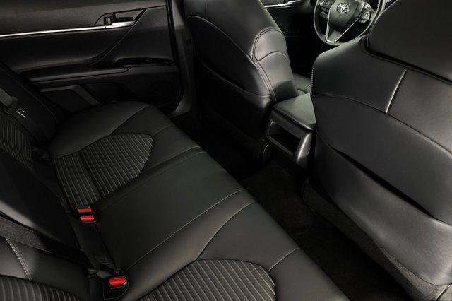 Photo of 2020 Blue Streak Metallic Toyota Camry