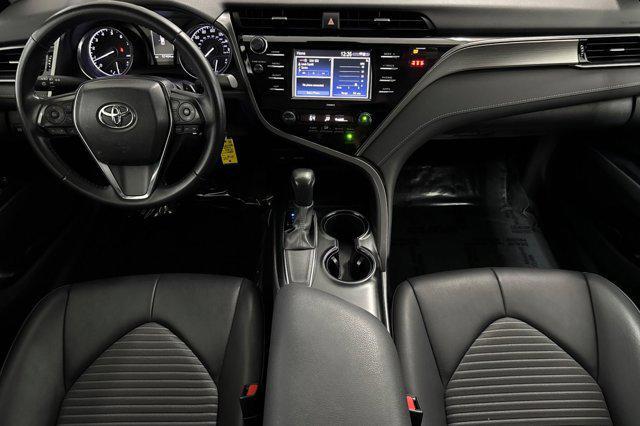 Photo of 2020 Blue Streak Metallic Toyota Camry