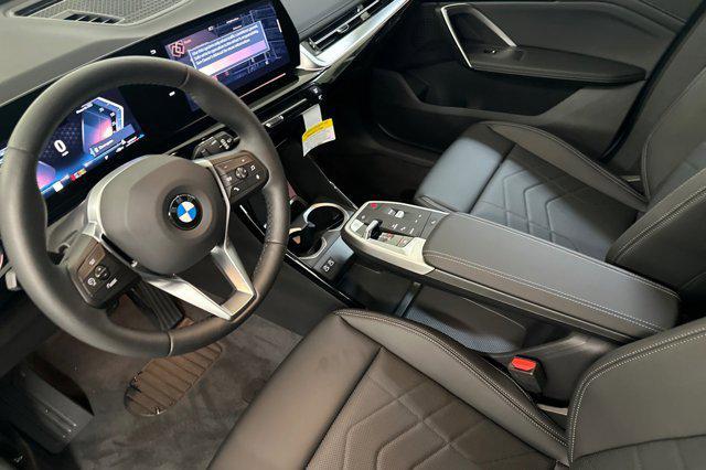 Photo of 2025 Storm Bay Metallic BMW X1