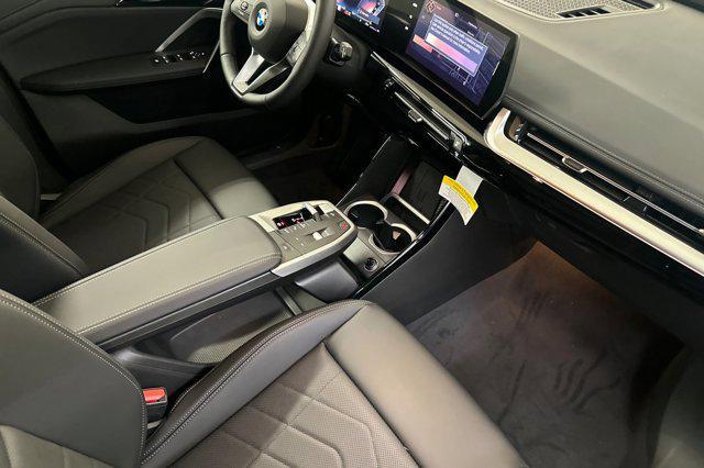 Photo of 2025 Storm Bay Metallic BMW X1