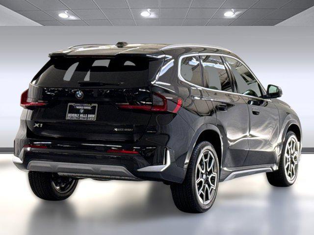 Photo of 2025 Black Sapphire Metallic BMW X1