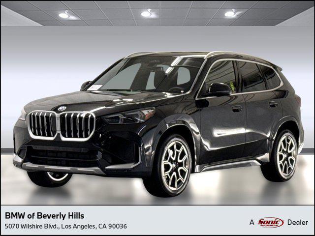 Photo of 2025 Black Sapphire Metallic BMW X1