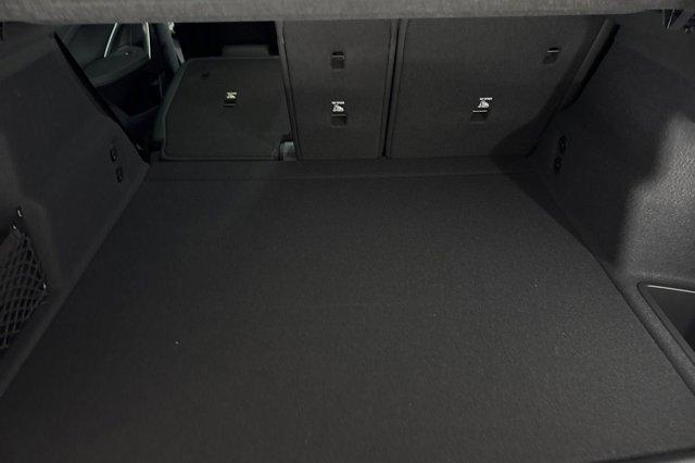 Photo of 2025 Black Sapphire Metallic BMW X1