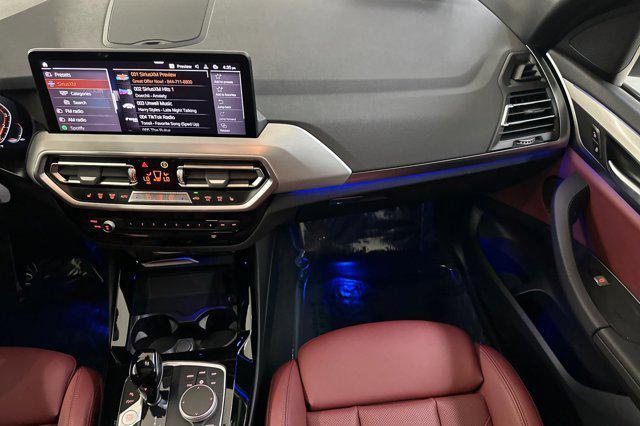 Photo of 2022 Mineral White Metallic BMW X3