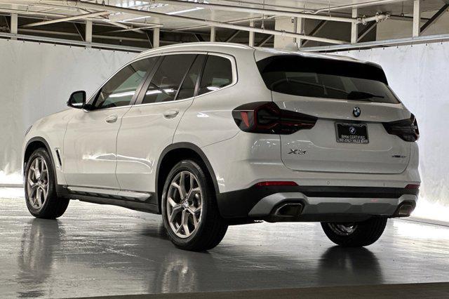 Photo of 2022 Mineral White Metallic BMW X3