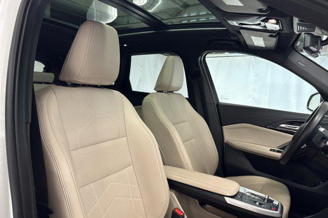 Photo of 2024 White BMW X1