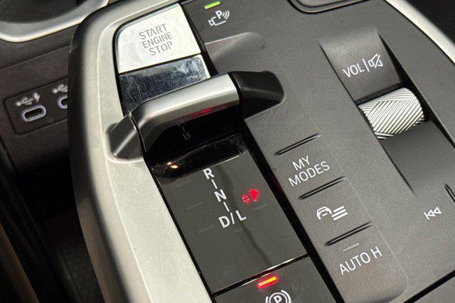 Photo of 2024 White BMW X1