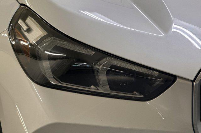 Photo of 2024 White BMW X1