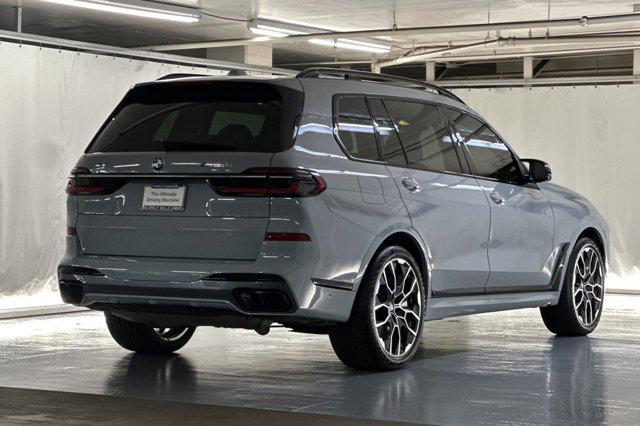 Photo of 2023 Brooklyn Grey Metallic BMW X7