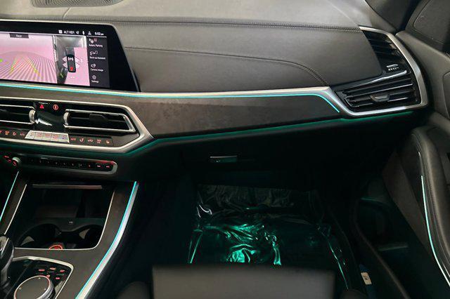 Photo of 2022 Jet Black BMW X5