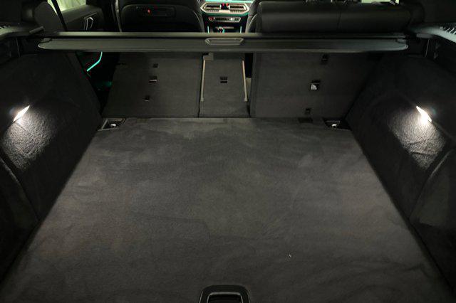 Photo of 2022 Jet Black BMW X5