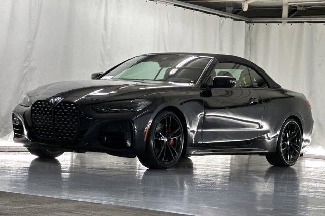 Photo of 2022 Black Sapphire Metallic BMW M440