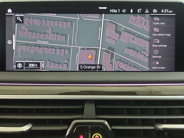 Photo of 2022 Alpine White BMW 740