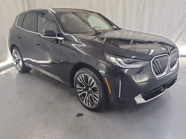 Photo of 2025 Black Sapphire Metallic BMW X3