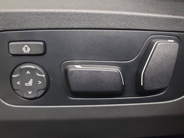 Photo of 2025 Black Sapphire Metallic BMW X3