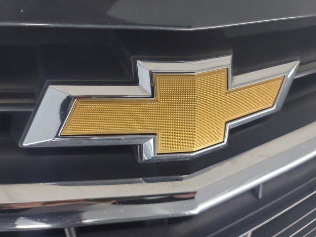 Photo of 2020 Nightfall Gray Metallic Chevrolet Equinox