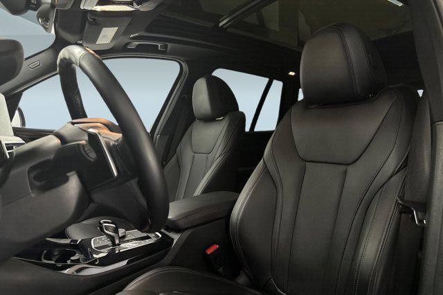 Photo of 2022 Dark Graphite Metallic BMW X3