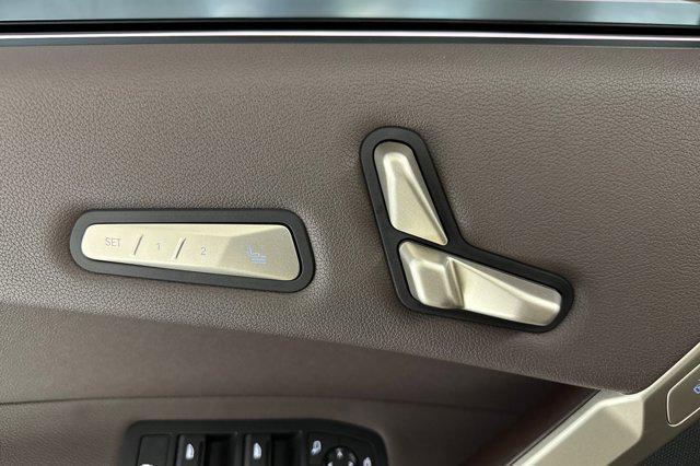 Photo of 2022 Sophisto Grey BMW iX