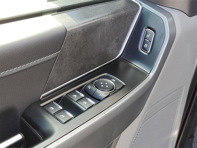 Photo of 2024 Oxford White Ford F-150