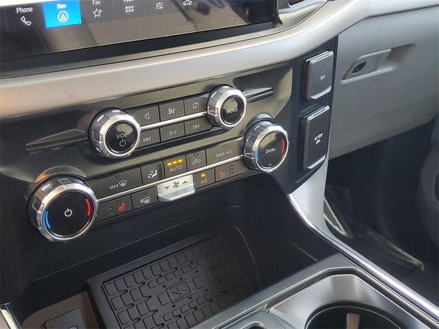Photo of 2024 Oxford White Ford F-150