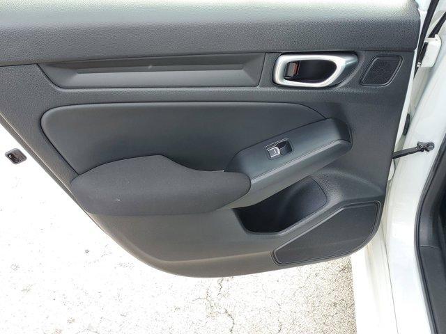 Photo of 2023 Platinum White Pearl Honda Civic