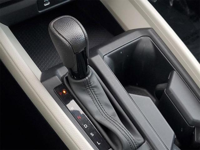 Photo of 2024 Platinum White Pearl Honda Accord