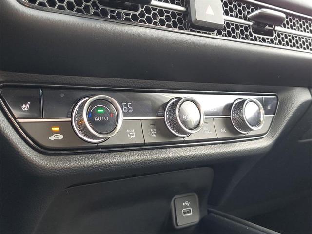 Photo of 2023 White Honda HR-V