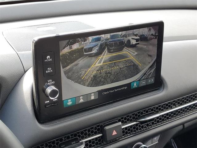 Photo of 2023 White Honda HR-V