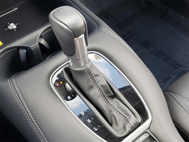 Photo of 2023 White Honda HR-V