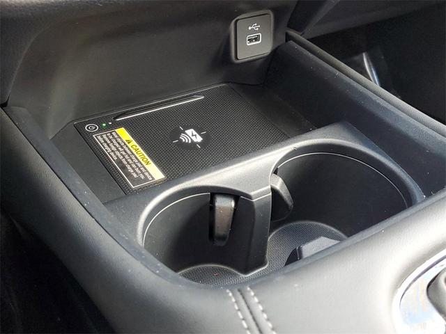 Photo of 2023 White Honda HR-V