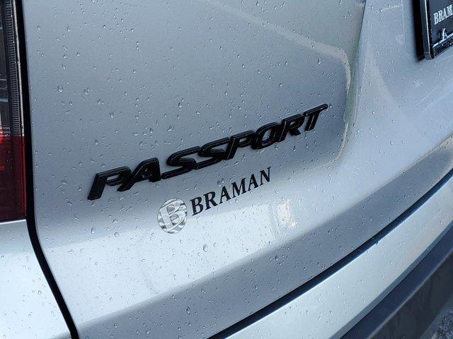 Photo of 2022 Silver Honda Passport