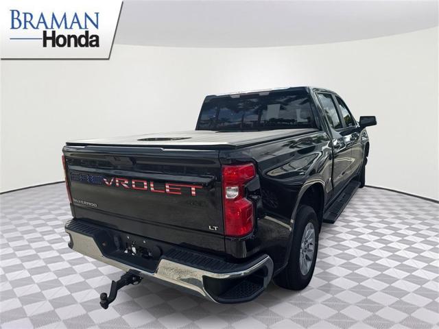 Photo of 2021 Black Chevrolet Silverado 1500