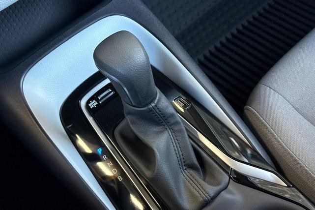 Photo of 2025 Celestite Toyota Corolla