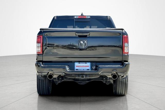 Photo of 2022 Diamond Black Crystal Pearlcoat RAM 1500