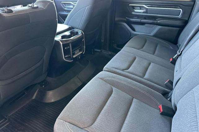 Photo of 2022 Diamond Black Crystal Pearlcoat RAM 1500