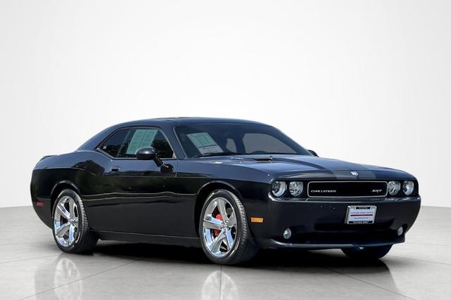 Photo of 2010 Brilliant Black Crystal Pearlcoat Dodge Challenger
