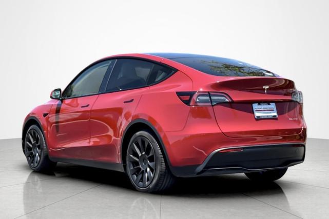 Photo of 2022 Red Multi-Coat Tesla Model Y