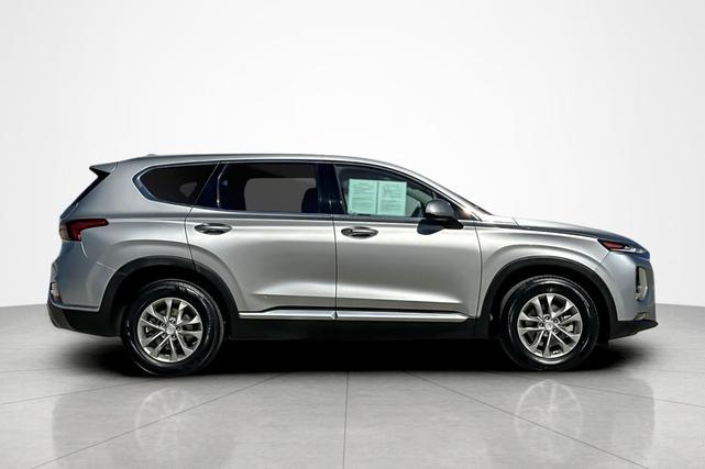 Photo of 2020 Shimmering Silver Pearl Hyundai SANTA FE