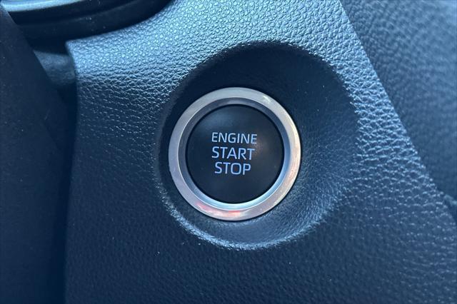 Photo of 2022 Wind Chill Pearl Toyota Corolla Cross