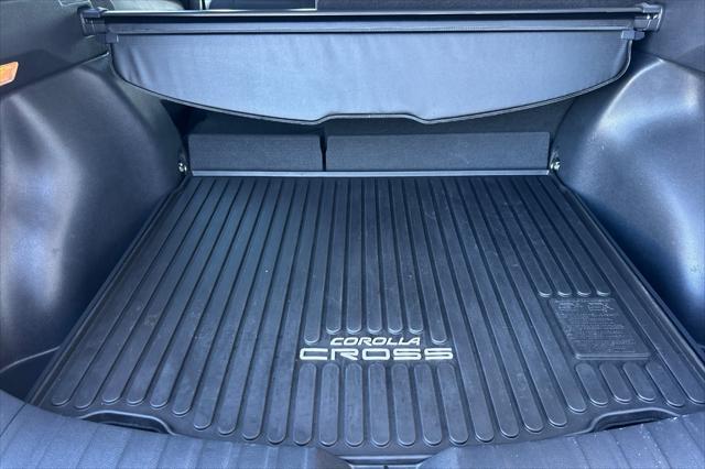 Photo of 2022 Wind Chill Pearl Toyota Corolla Cross
